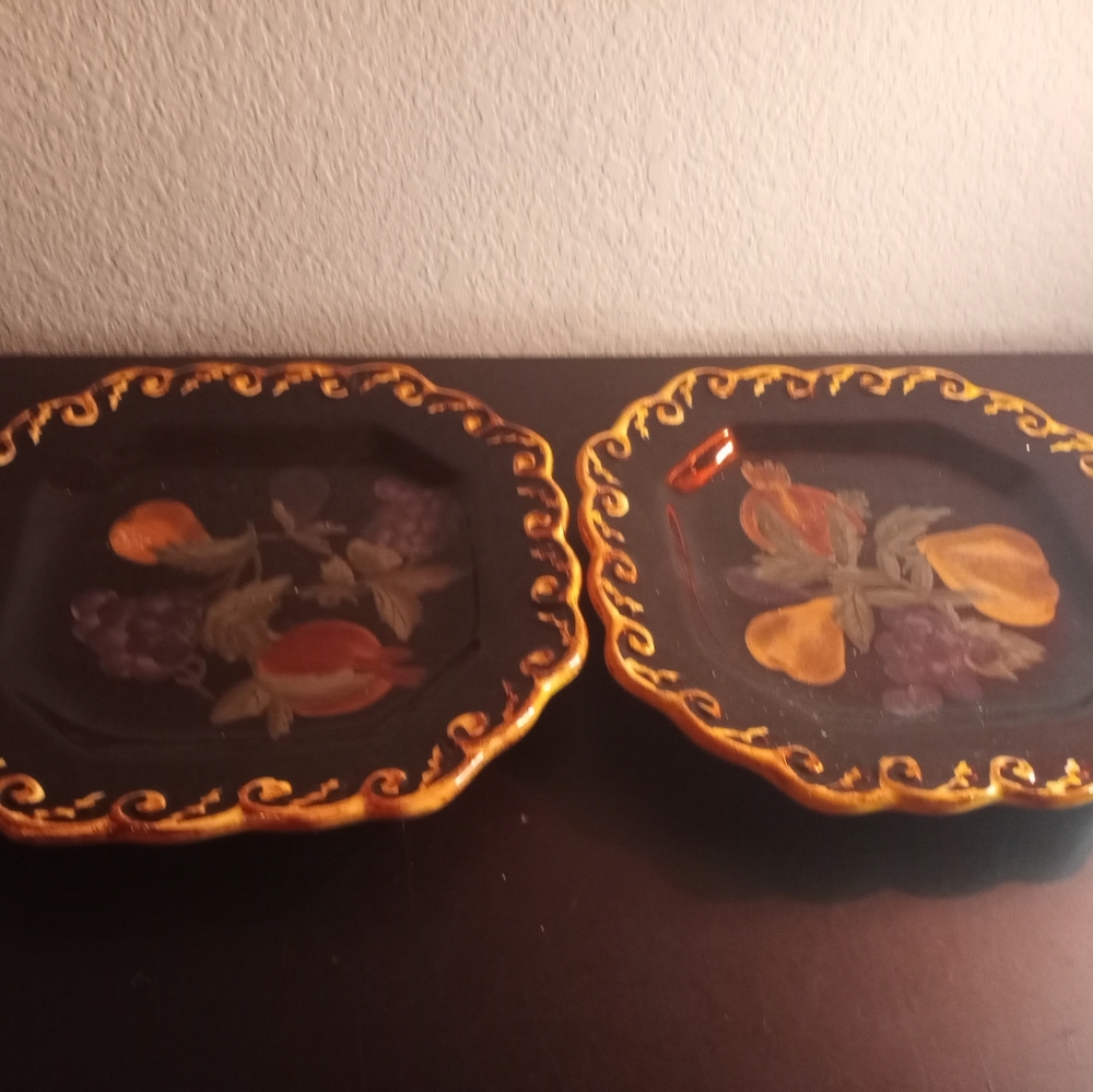 Raymond Waites Pompeii 8" Octagonal Desert Plates Set of 2